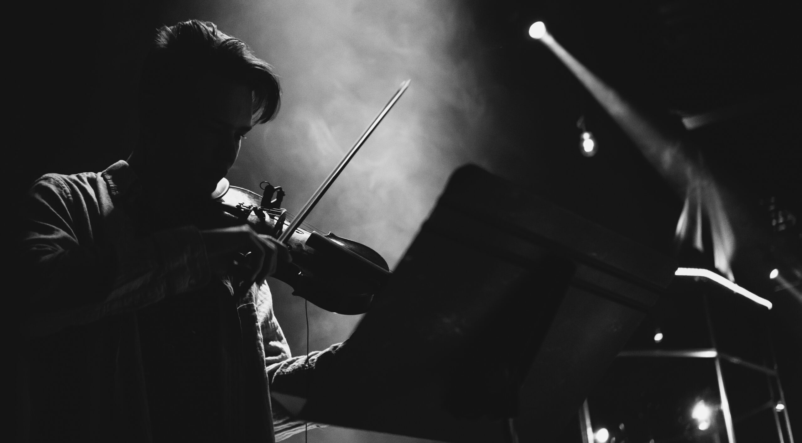 Santa Fe School of Strings